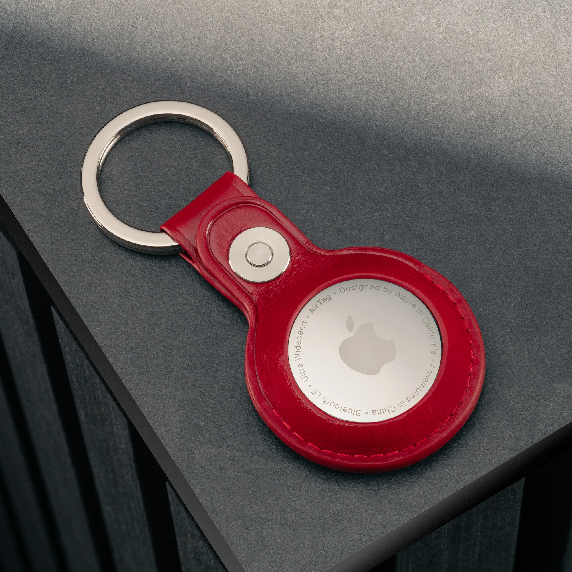 Leather AirTag Keyring - Image 17