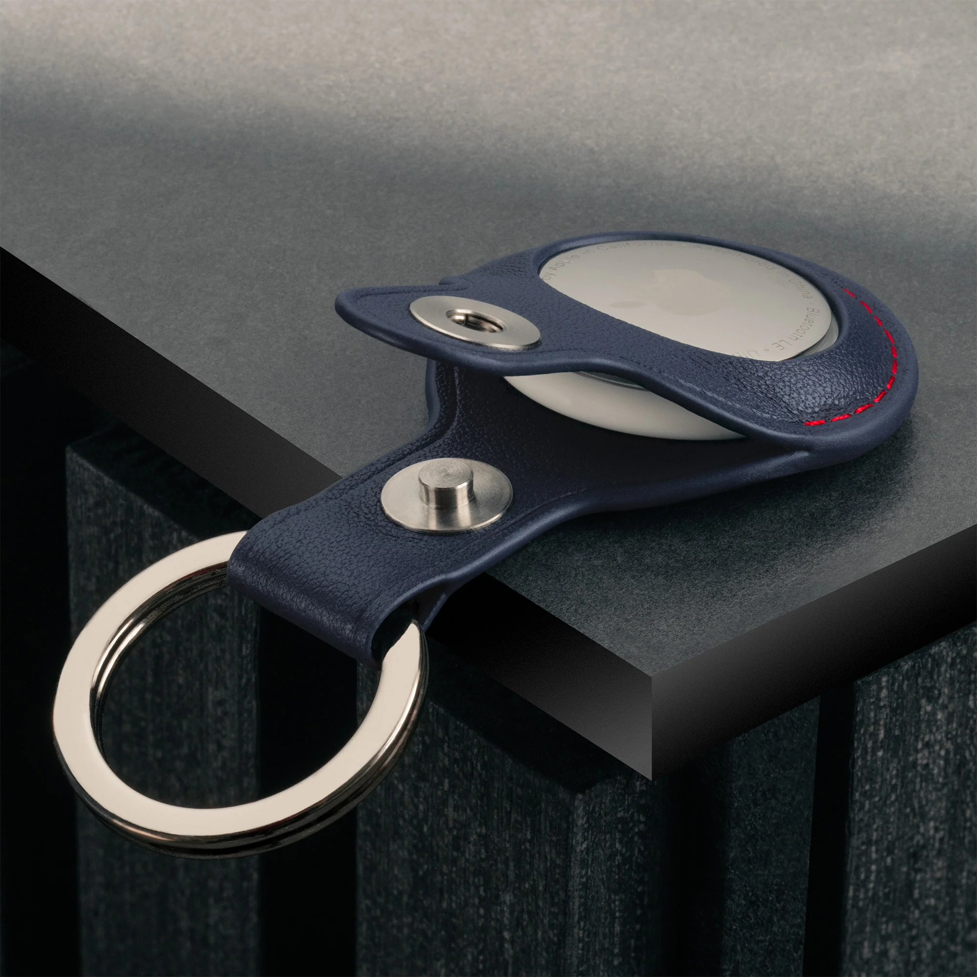 Leather AirTag Keyring - Image 25