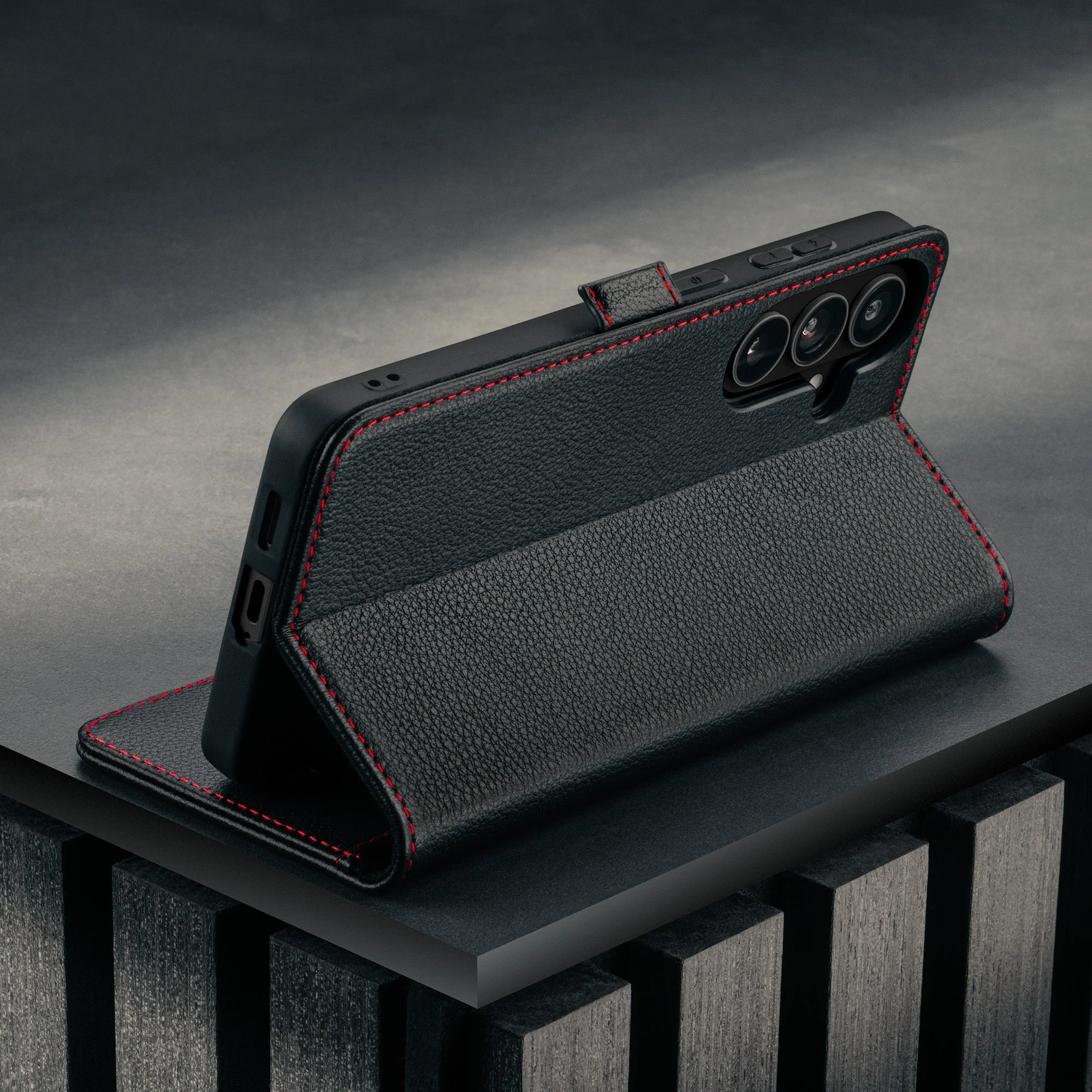 Samsung Galaxy S26+ Leather Wallet Case (with Stand Function) - Image 4