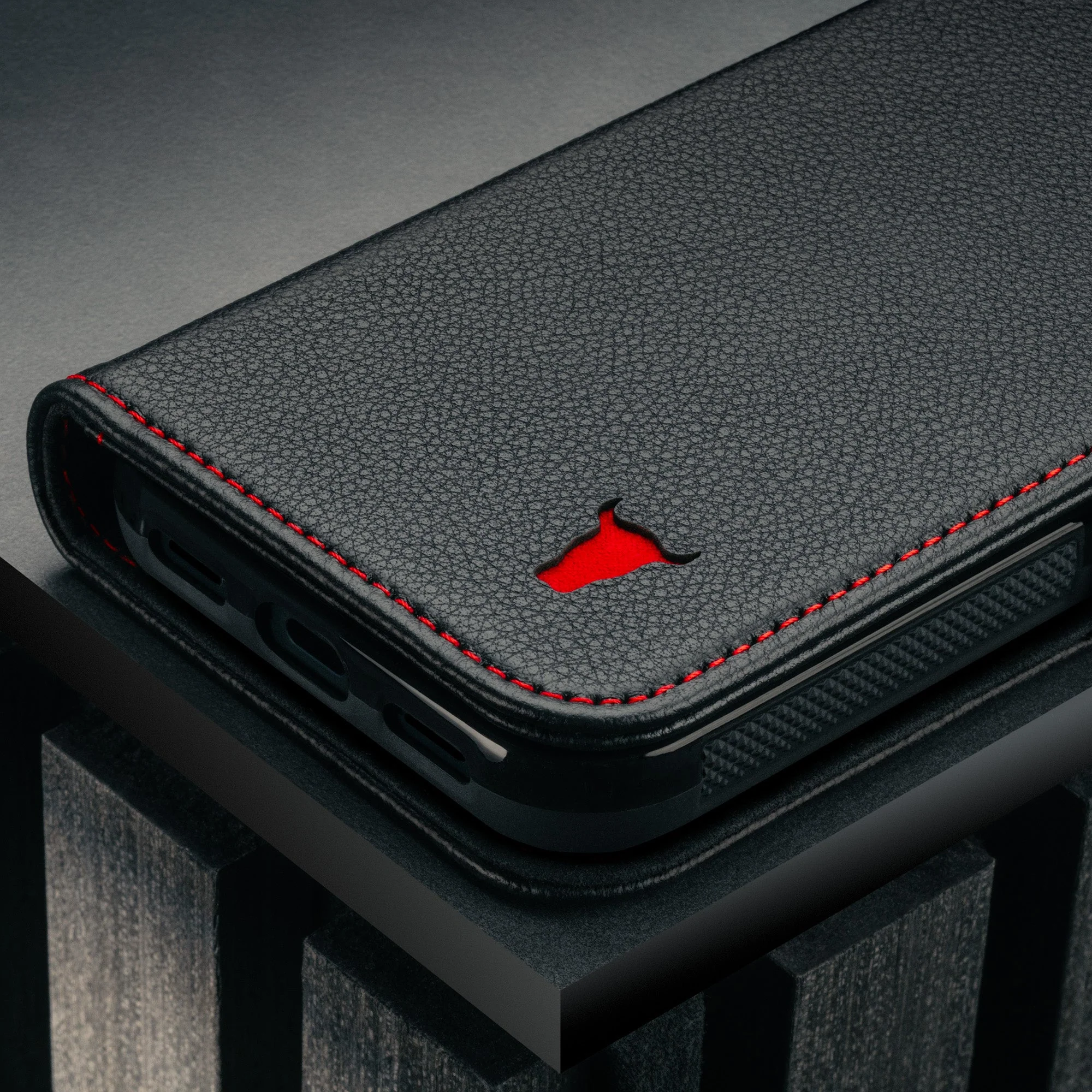 Google Pixel 10 Pro XL Leather Wallet Case - Image 6