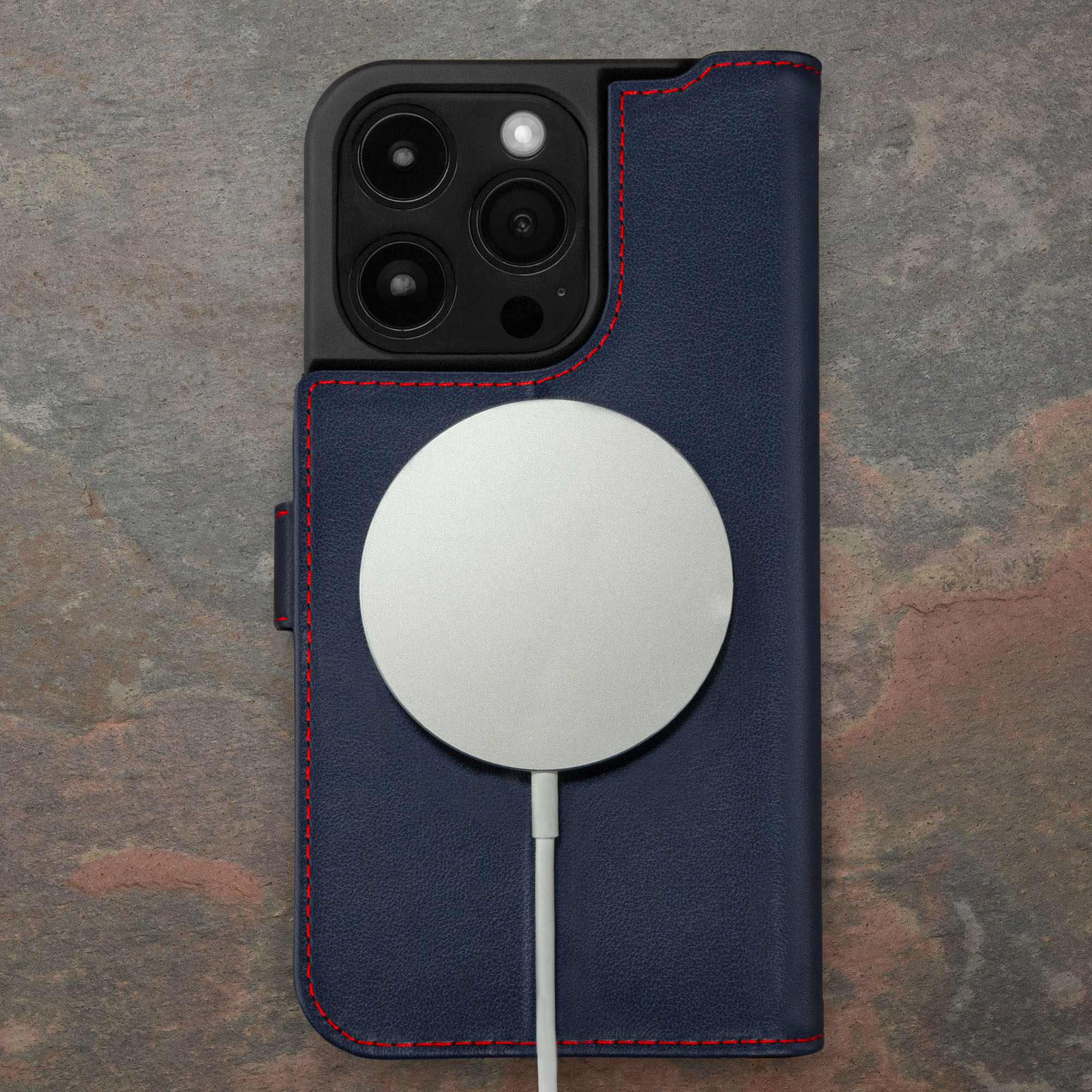 Apple iPhone 15 Pro Leather Wallet Case (MagSafe Charging) - Image 36