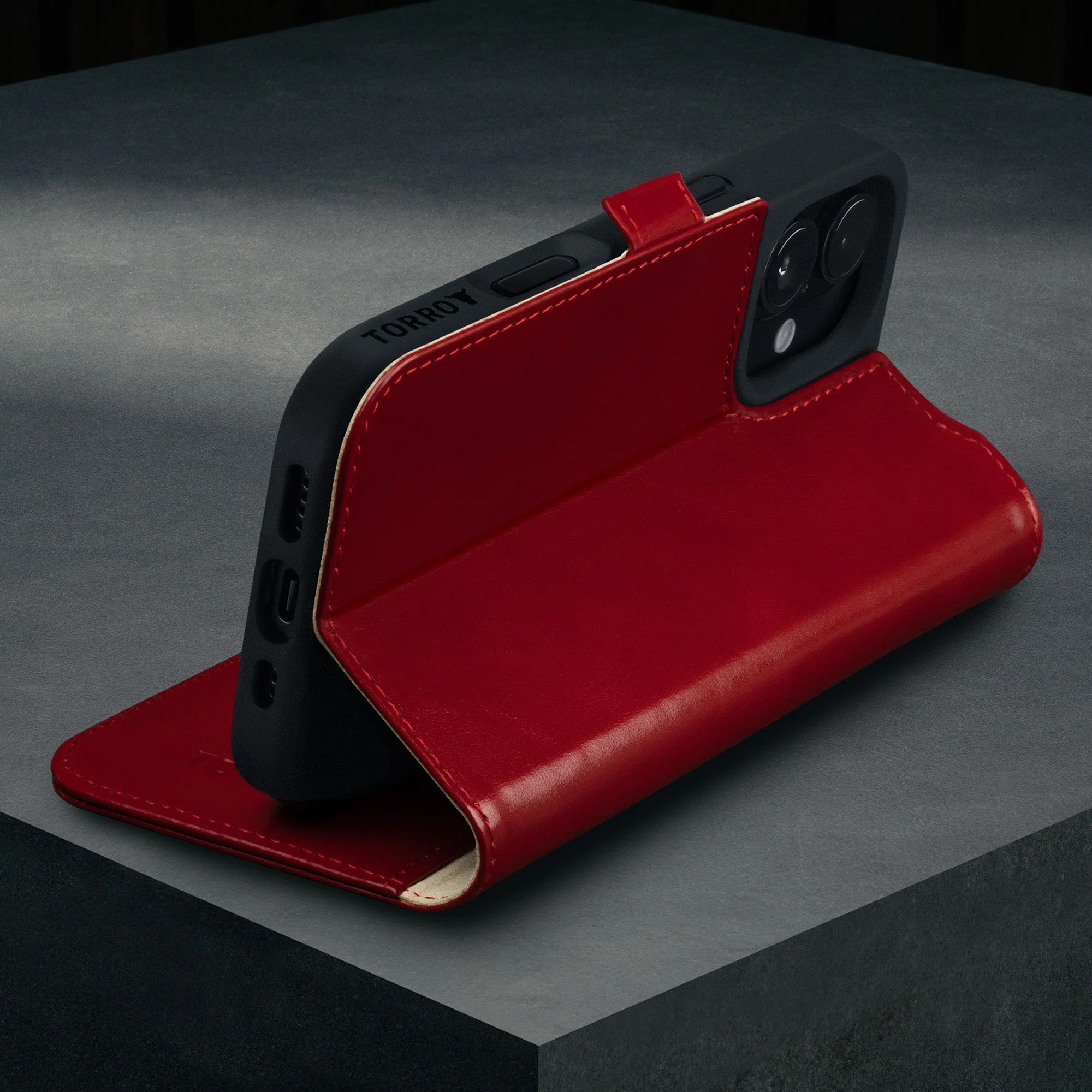 Apple iPhone 16 Leather Wallet Case (MagSafe Charging) - Image 25