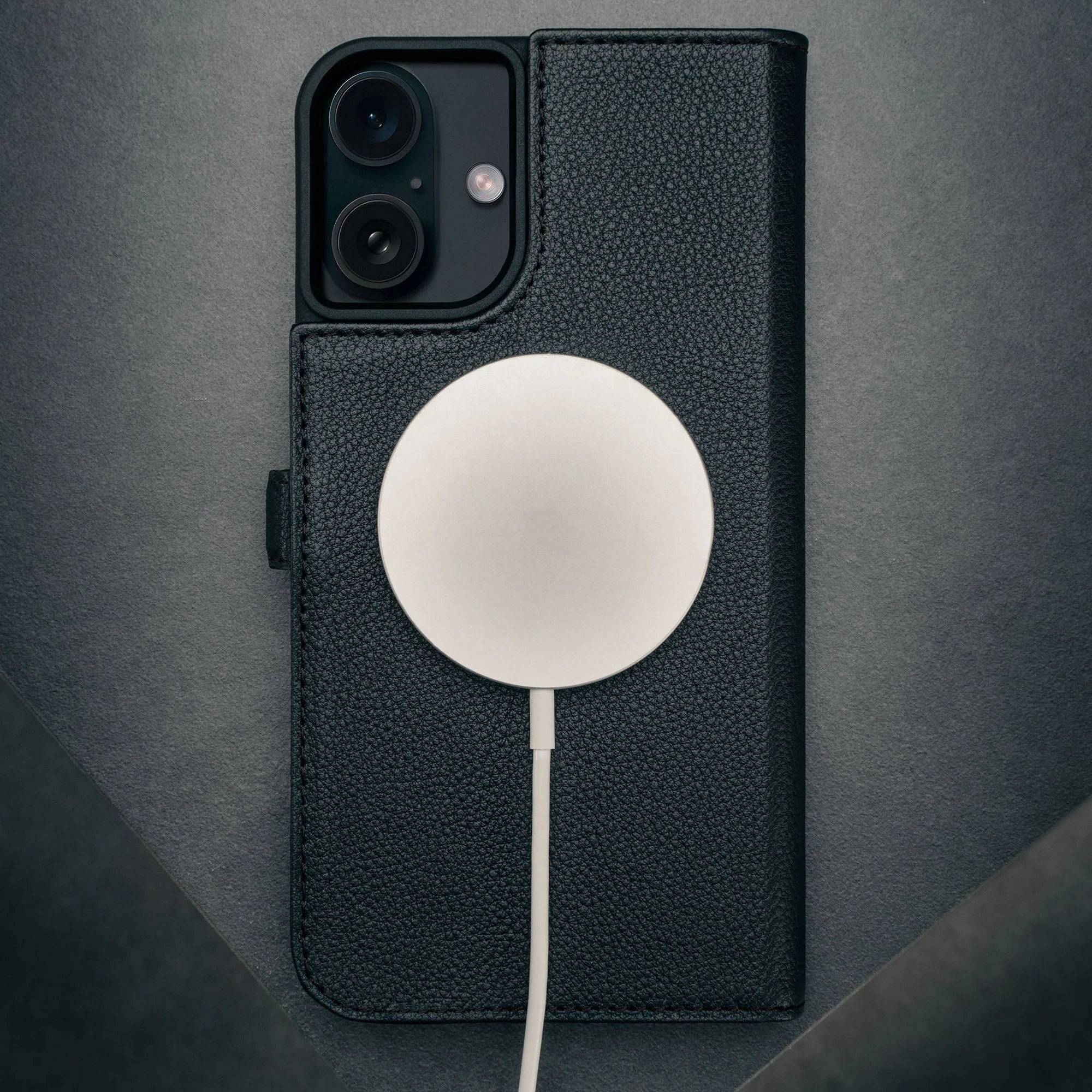 Apple iPhone 16 Plus Leather Wallet Case (MagSafe Charging) - Image 13