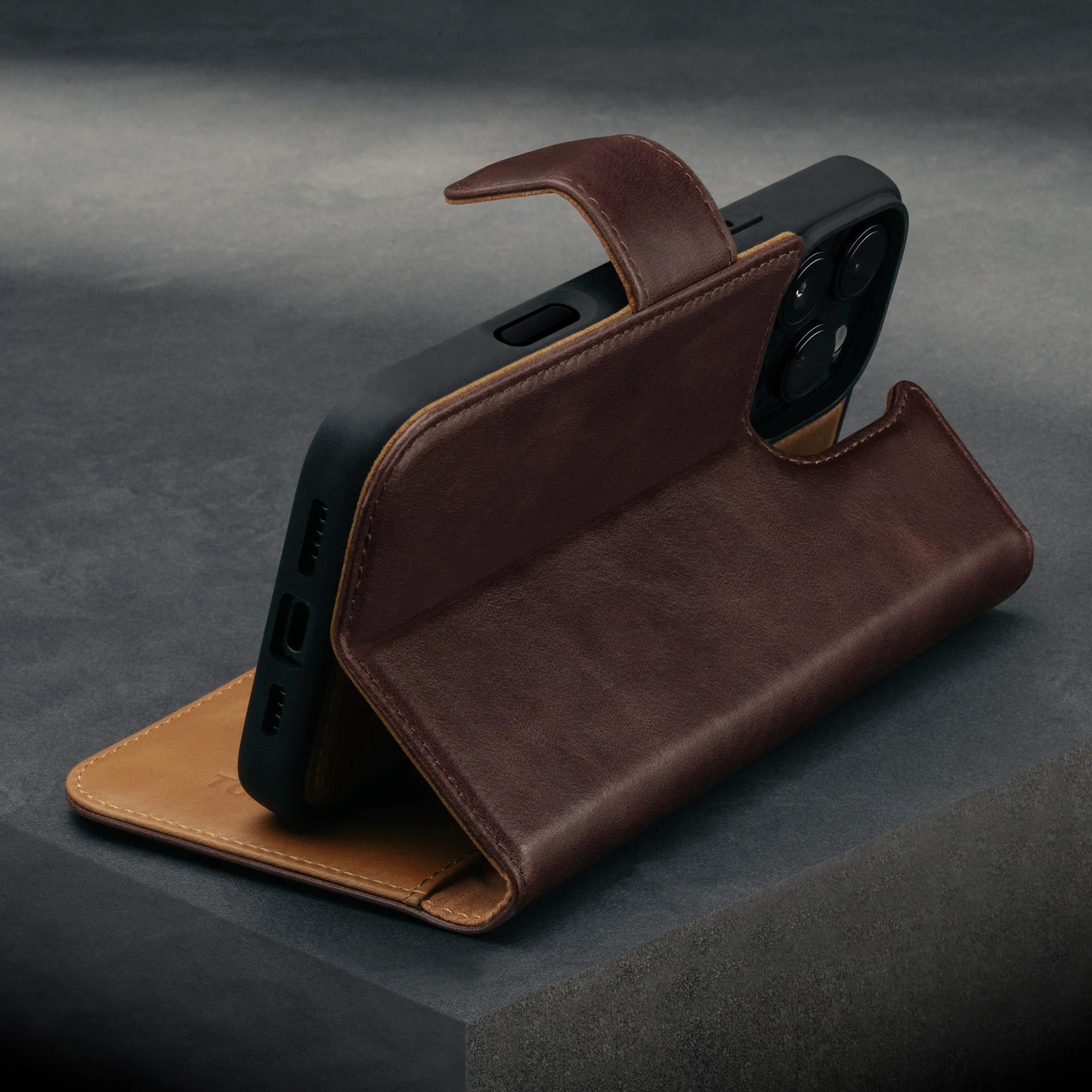 Apple iPhone 16 Pro 2-in-1 Leather Wallet Case (with Detachable Cover & MagSafe Compatible) - Image 21