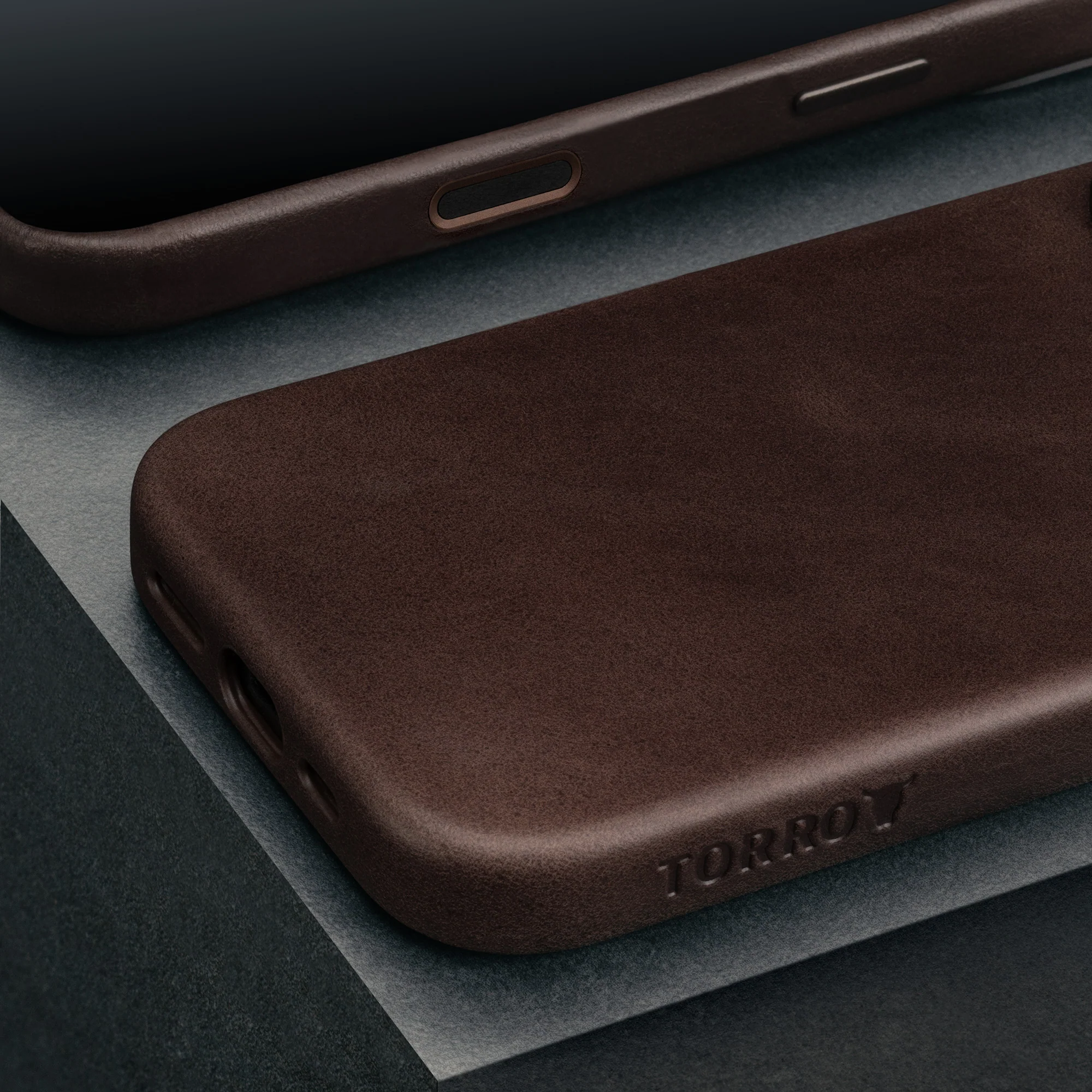 Apple iPhone 16 Pro Max Leather Slimline Bumper Case (MagSafe Compatible) - Image 12