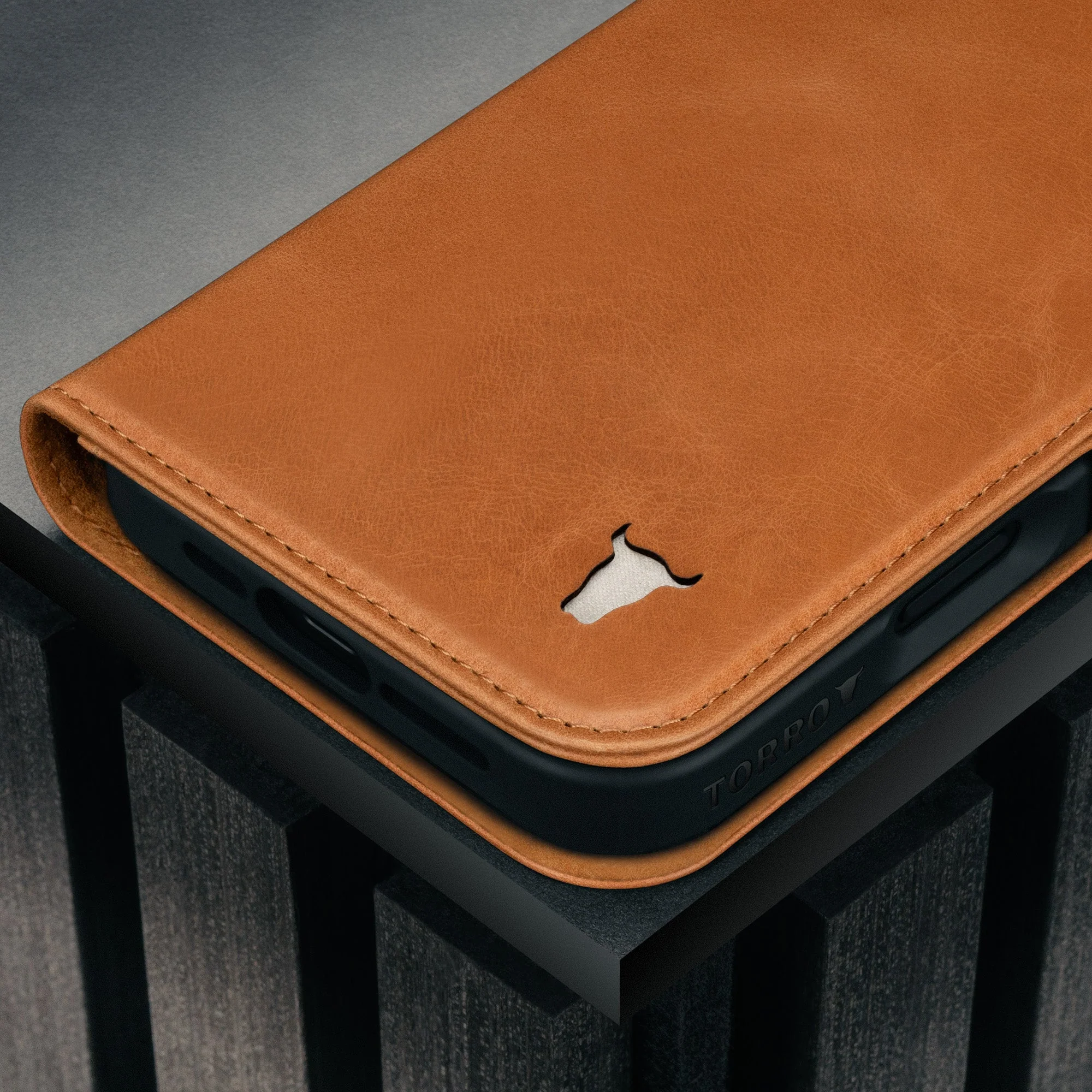 Apple iPhone 17 Leather Wallet Case (with MagSafe Charging) - Image 24