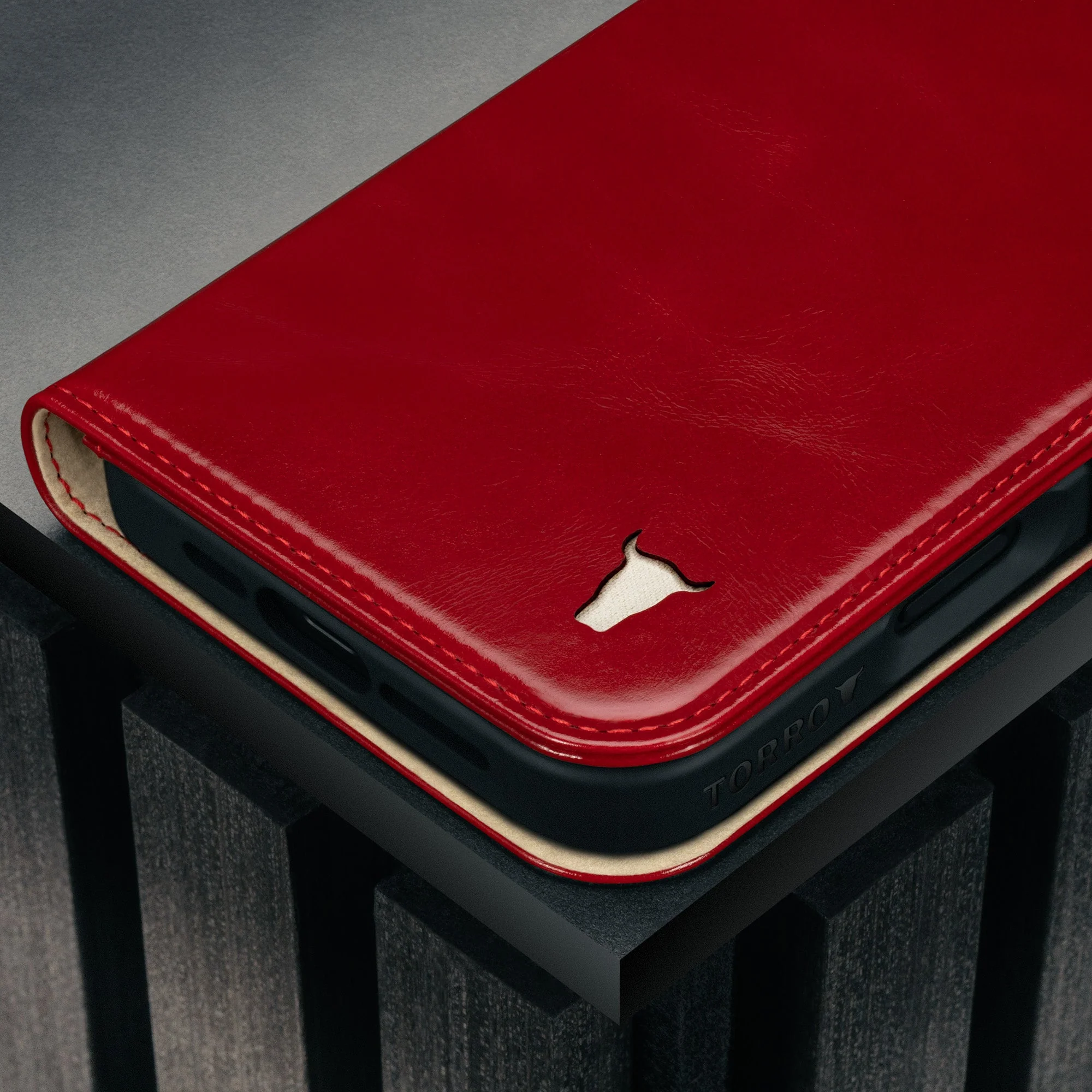 Apple iPhone 17 Leather Wallet Case (with MagSafe Charging) - Image 36