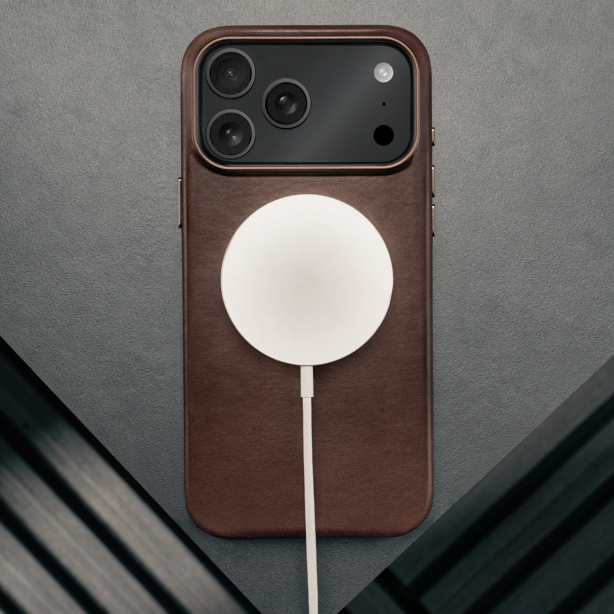 Apple iPhone 17 Pro Max Leather Bumper Case (MagSafe Compatible) - Image 11