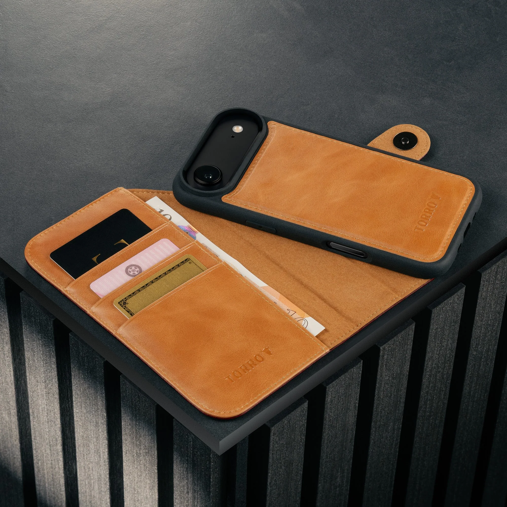 Apple iPhone Air 2-in-1 Leather Wallet Case (with Detachable Cover & MagSafe Compatible) - Image 10