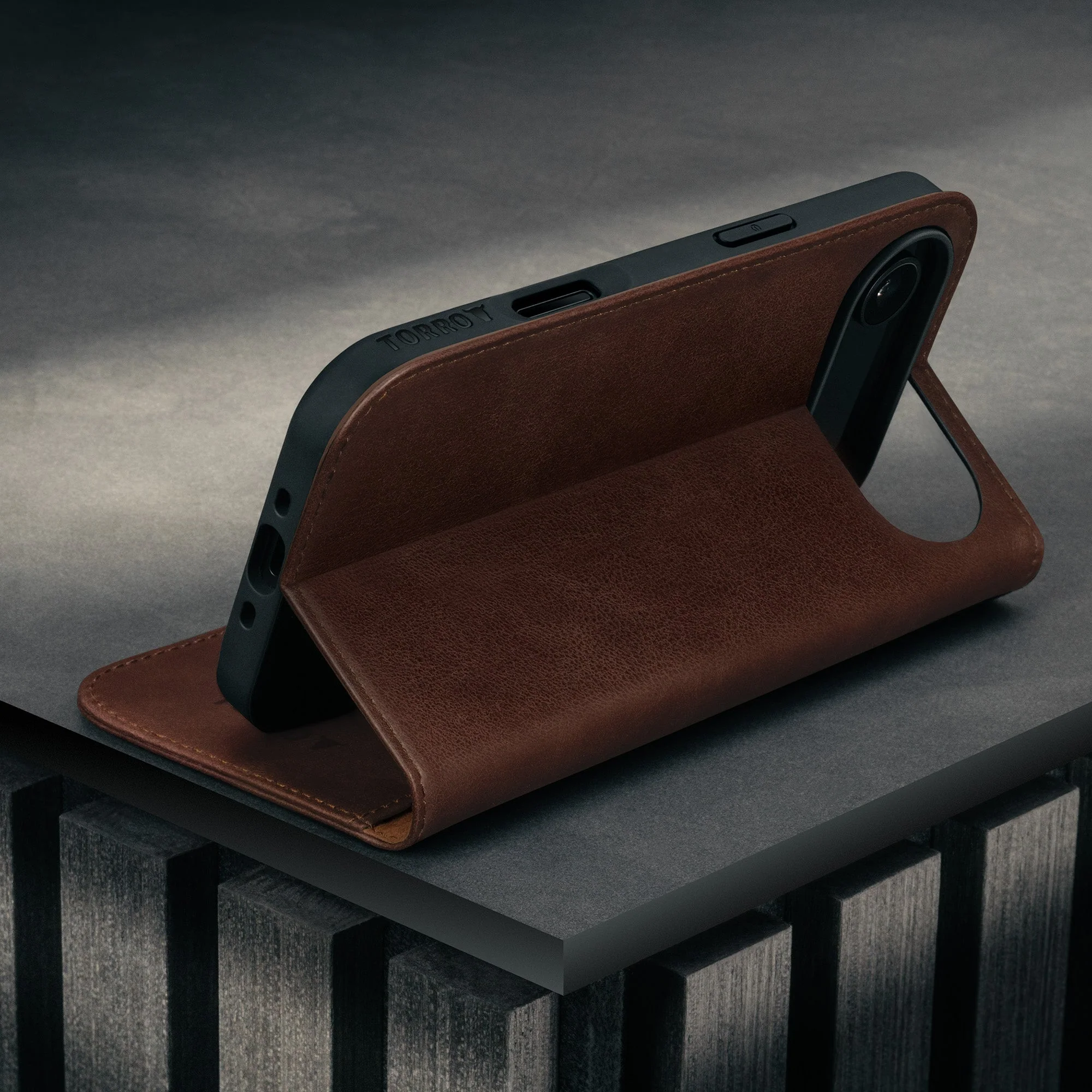 Apple iPhone Air Leather Wallet Case (MagSafe Charging) - Image 11