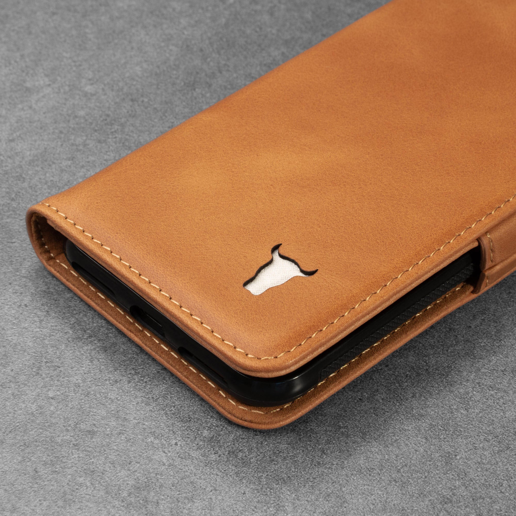 Apple iPhone SE 2022/2020, iPhone 8 & iPhone 7 Leather Wallet Case (with Stand Function) - Image 12