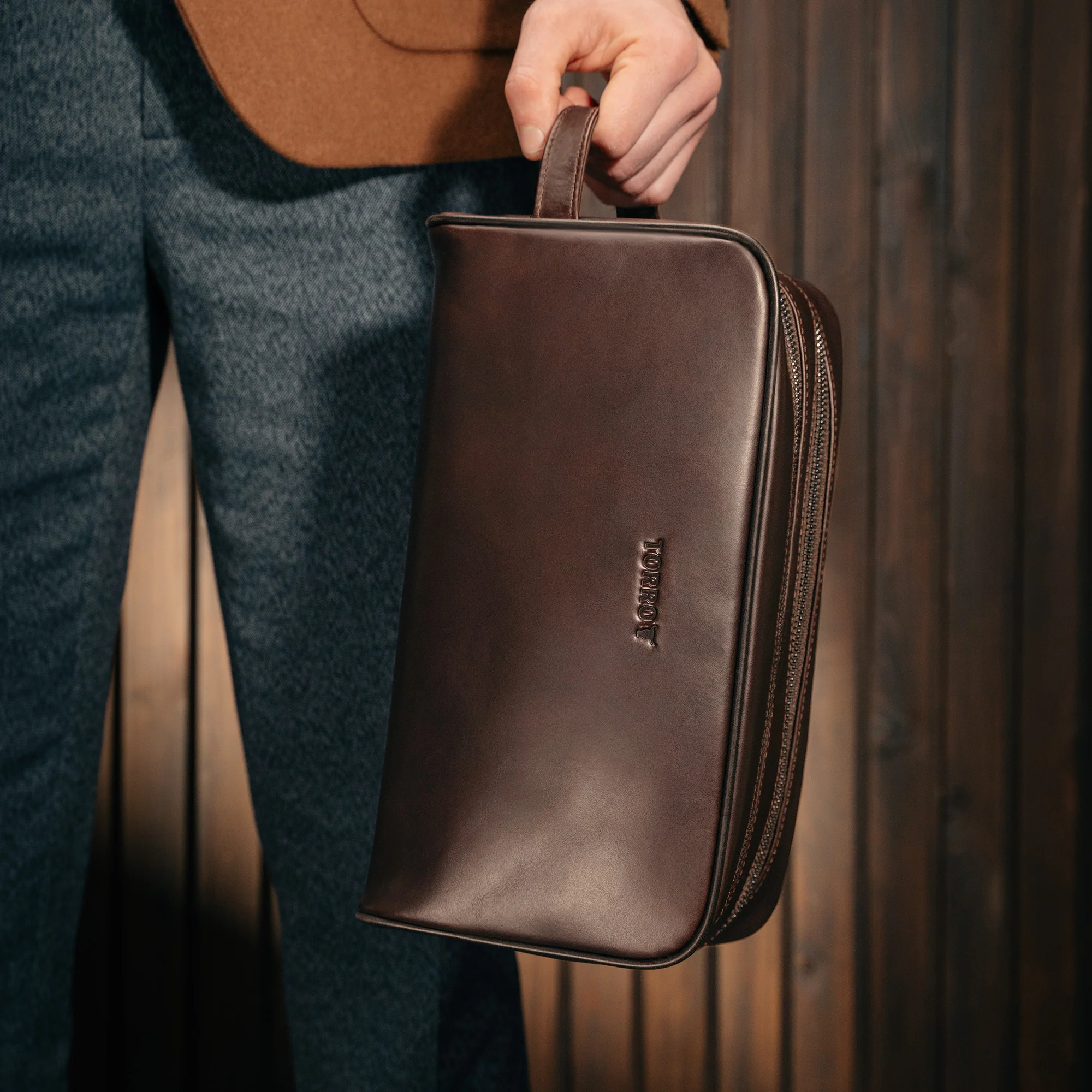 Leather Wash Bag - Image 10